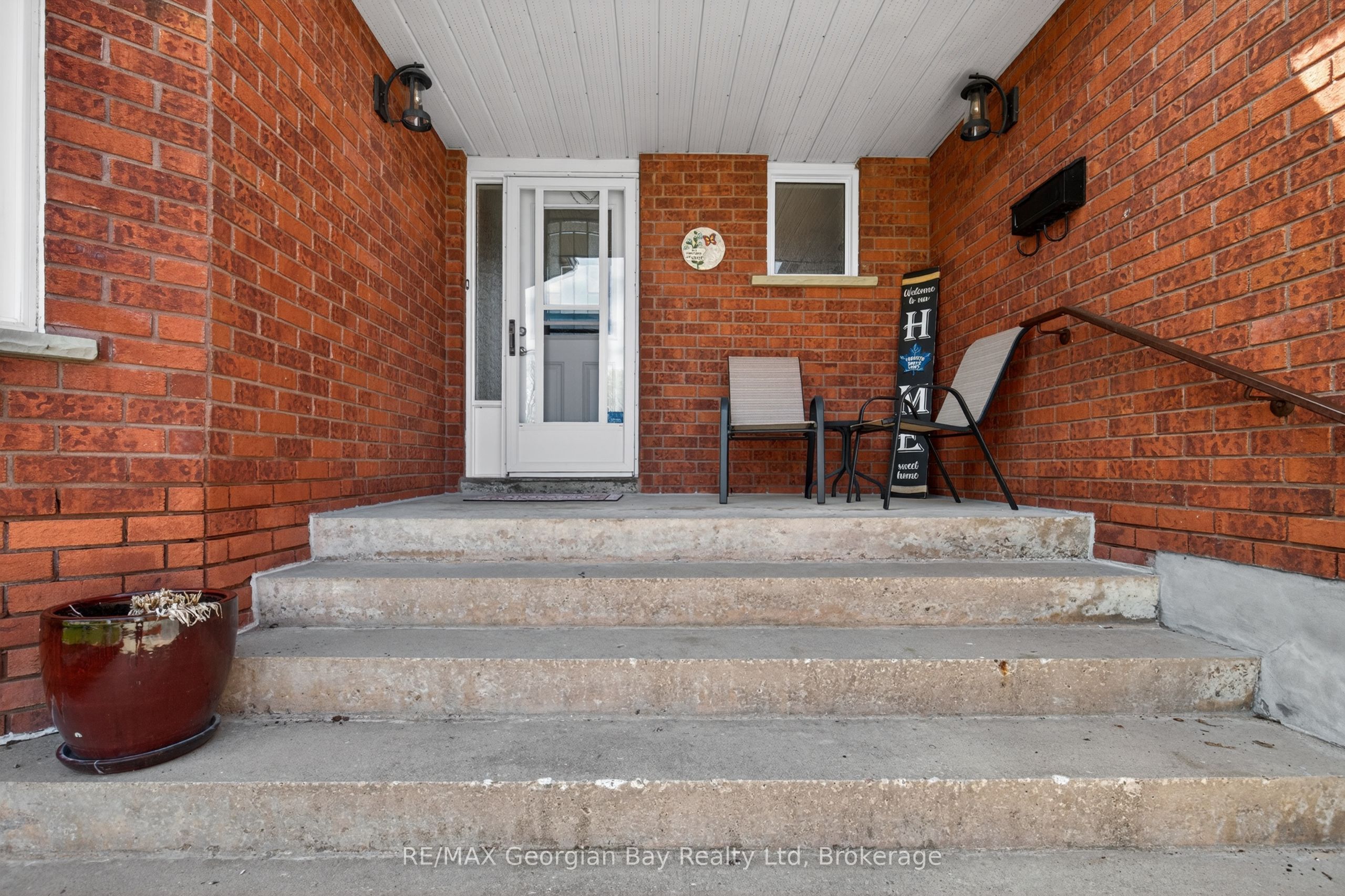 Additional image 3 of 100 Peel Street, Penetanguishene, ON, L9M 1C3