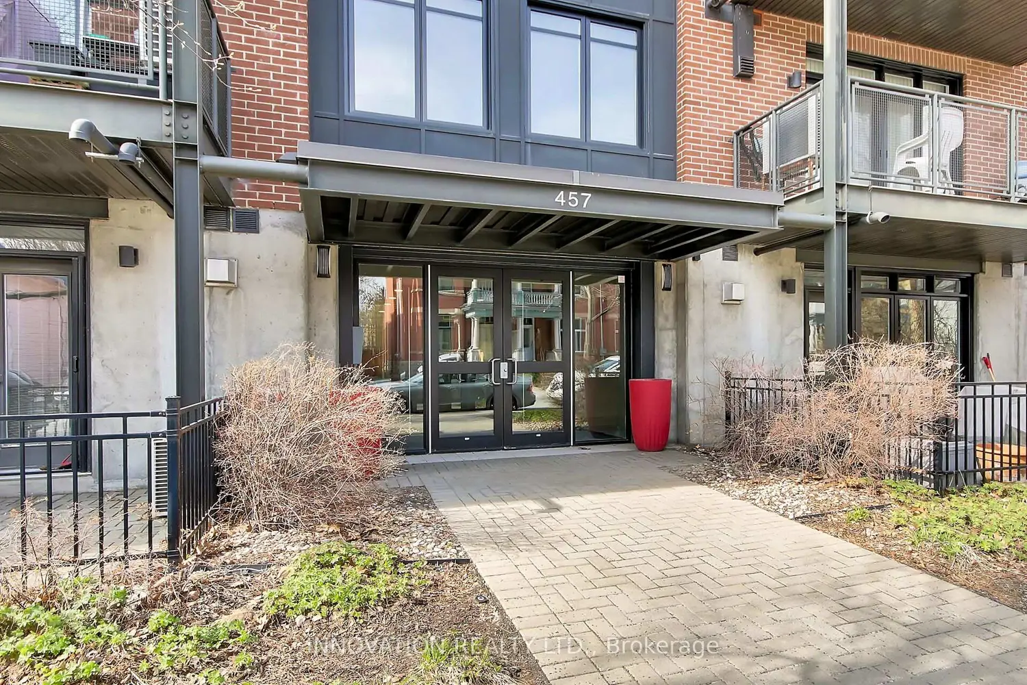 457 Mcleod Street 104