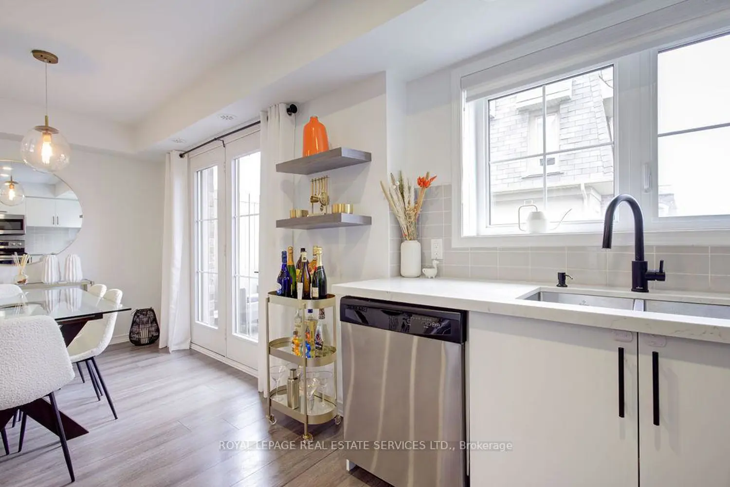 Additional image 9 of 2441 Greenwich Drive 65
