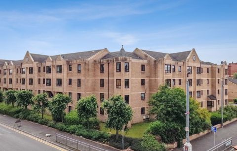 64 Milnpark Gardens, Flat 5, Kinning Park, Glasgow G41