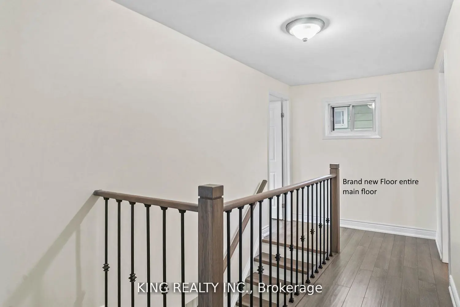 Additional image 13 of 16 Wimbledon Court