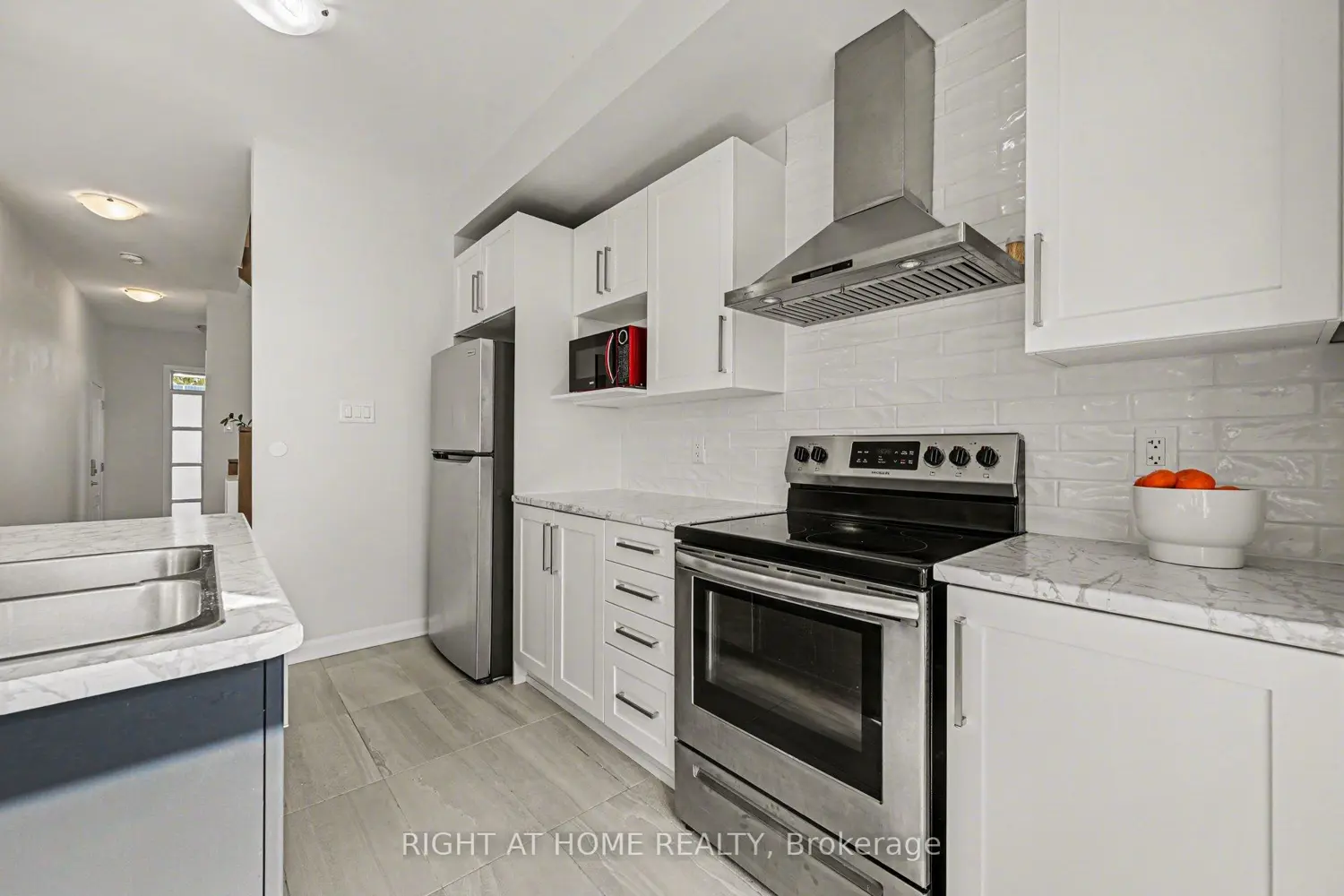 Additional image 6 of 112 Attwell Private