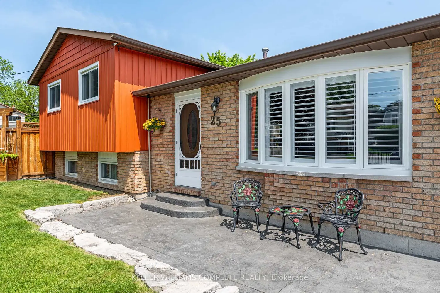 25 Burke Drive photo 3