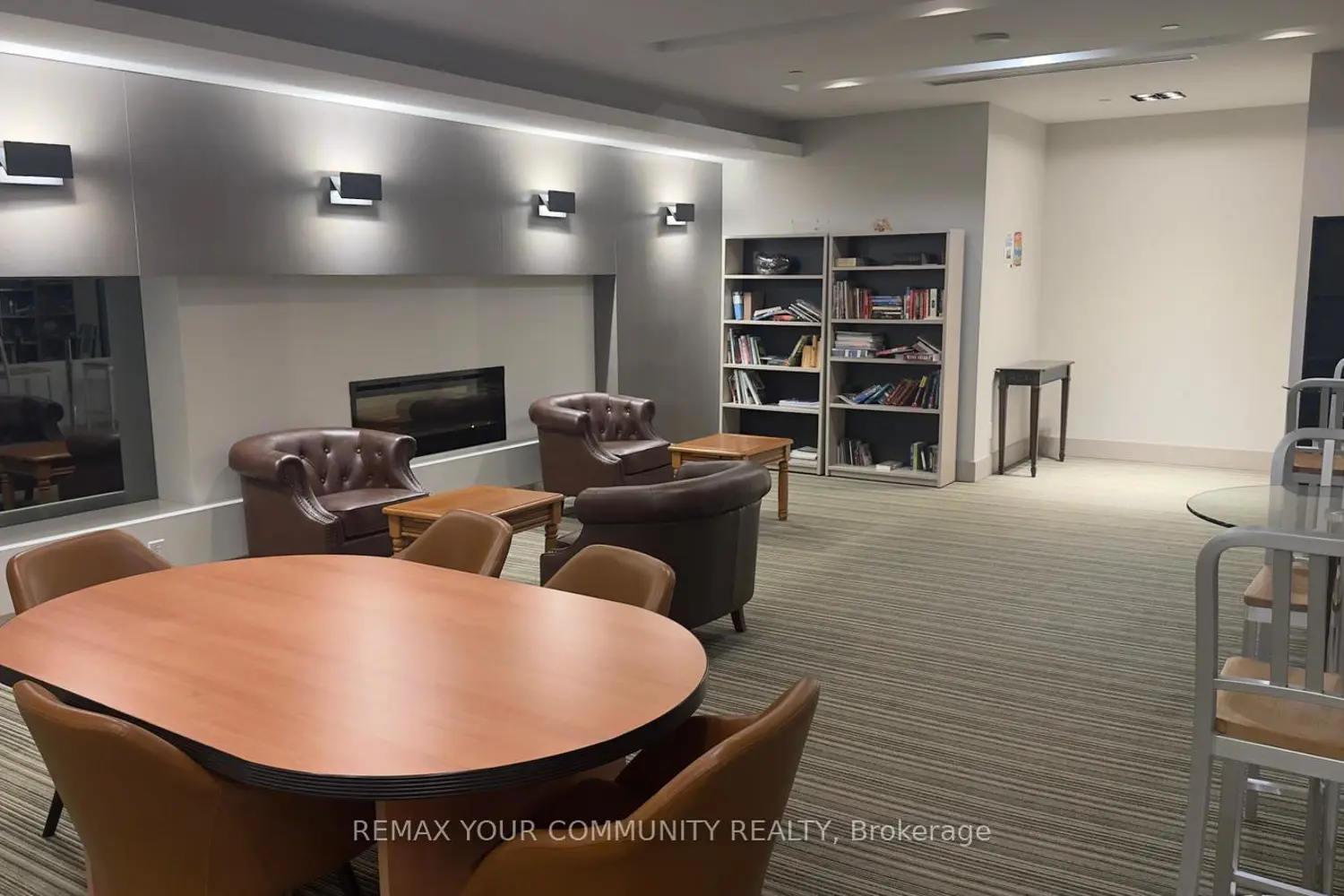 Additional image 14 of 7167 Yonge Street 418