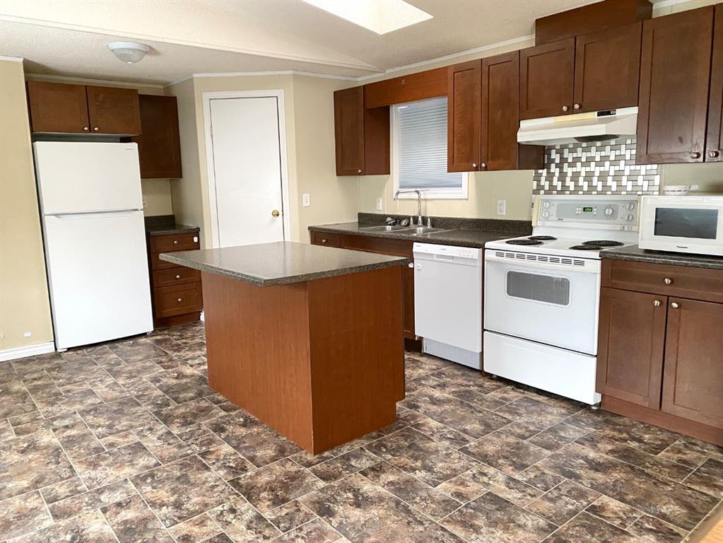 Additional image 6 of 140 Cokerill Crescent, Fort Mcmurray, AB, T9K 2J3