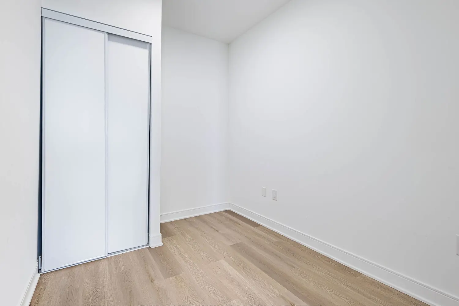 Additional image 8 of 86 Dundas Street 622