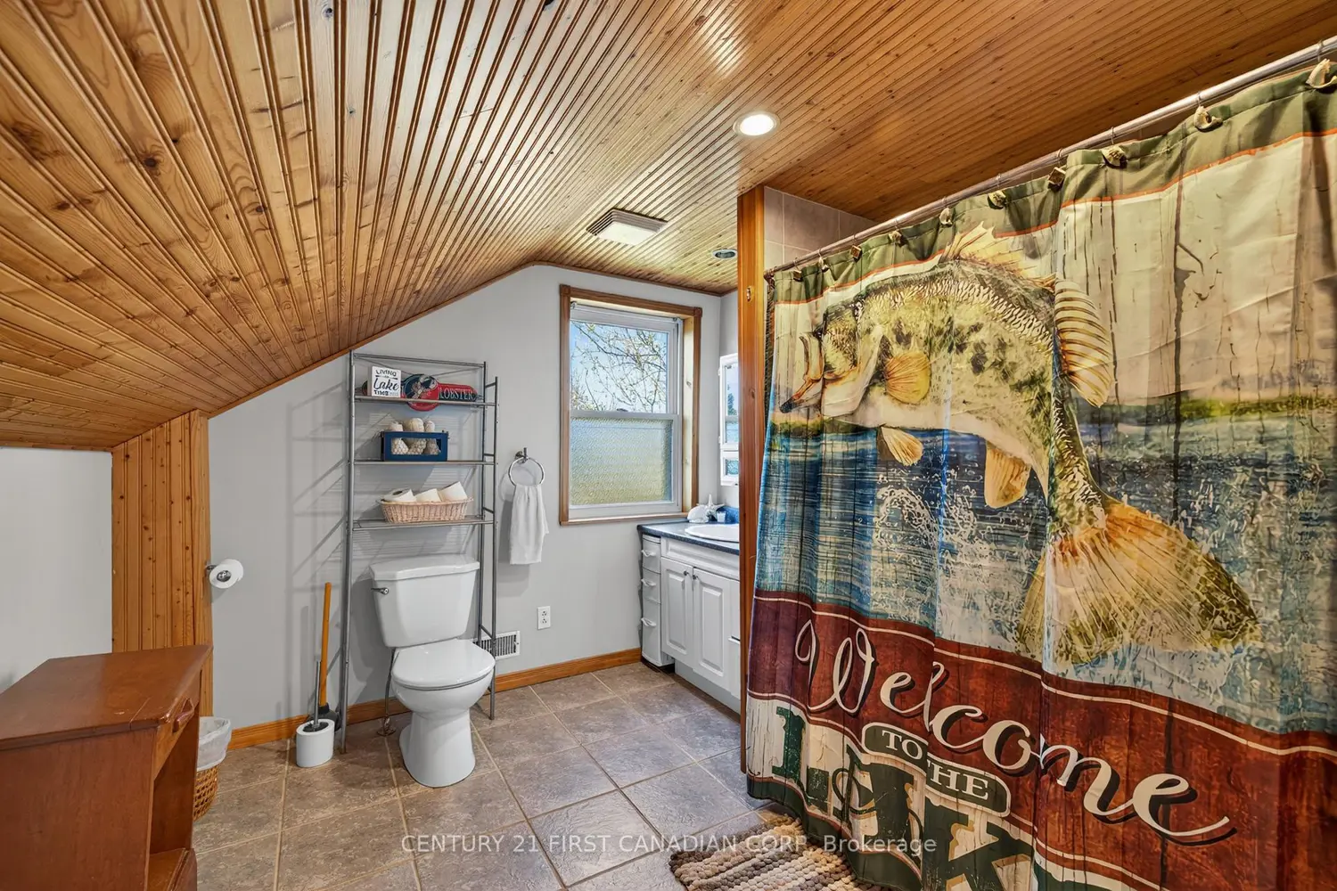 Additional image 11 of 73309 Bluewater Highway