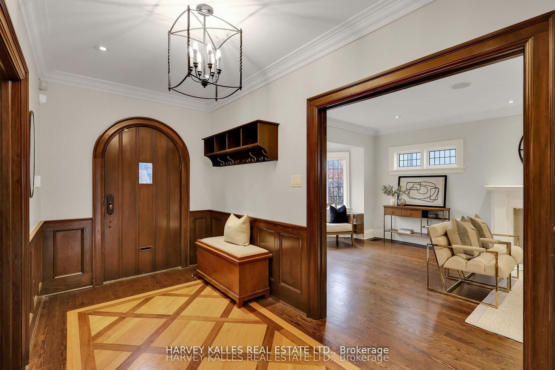 Additional image 3 of 12 Killarney Road, Toronto, ON, M5P 1L8