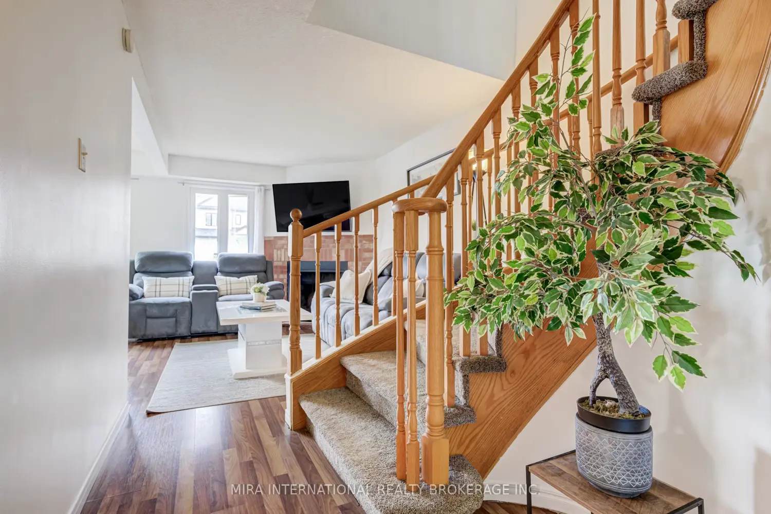 Additional image 6 of 302 College Avenue 163