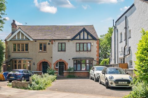 Cecil Road, Enfield EN2