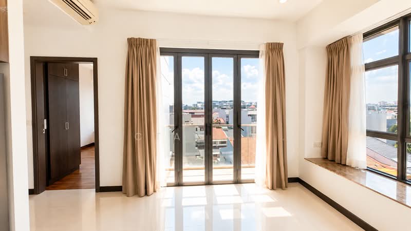 12 Duku Place photo 5