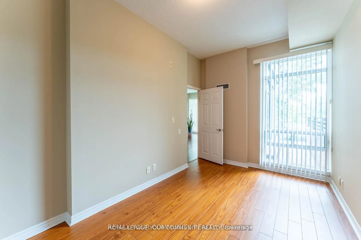Additional image 11 of 11121 Yonge Street 110