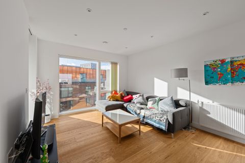 Hugero Point, Rennie Street London SE10