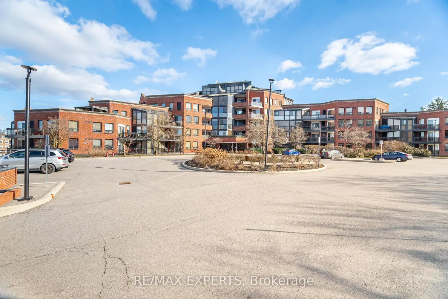 100 Arbors Lane 305 photo 2
