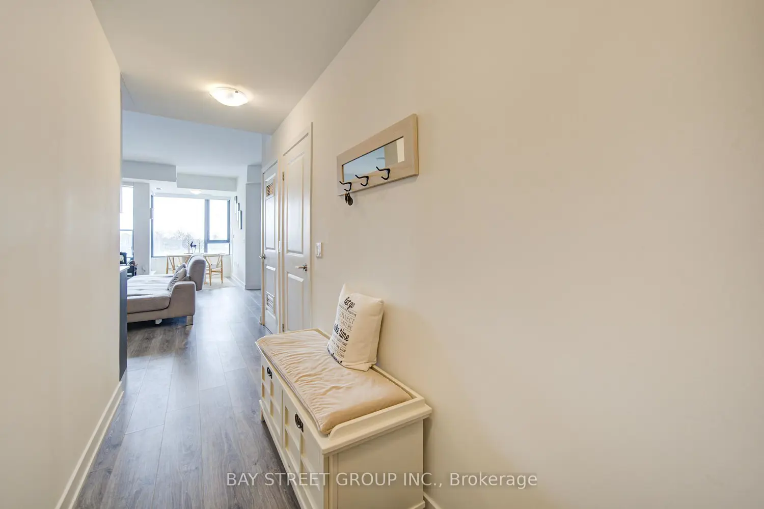120 Eagle Rock Way 210 photo 4