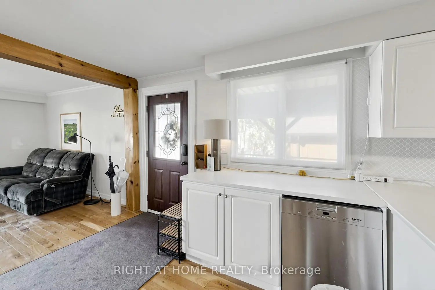 Additional image 9 of 36 Shirlea Boulevard