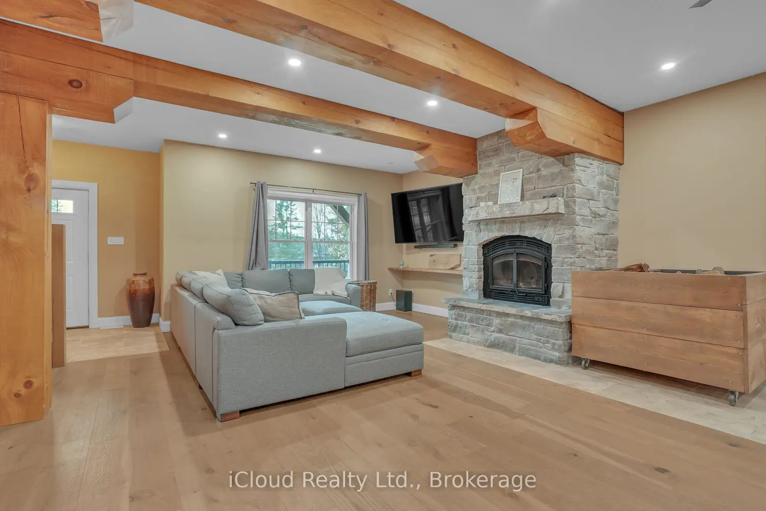 Additional image 6 of 2091 Dwyer Road