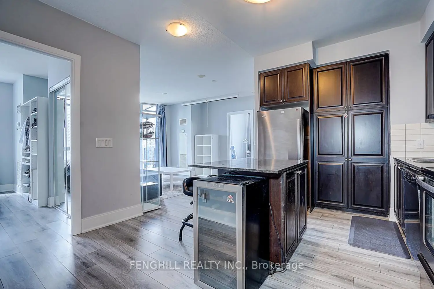 Additional image 11 of 330 Burnhamthorpe Road 2904