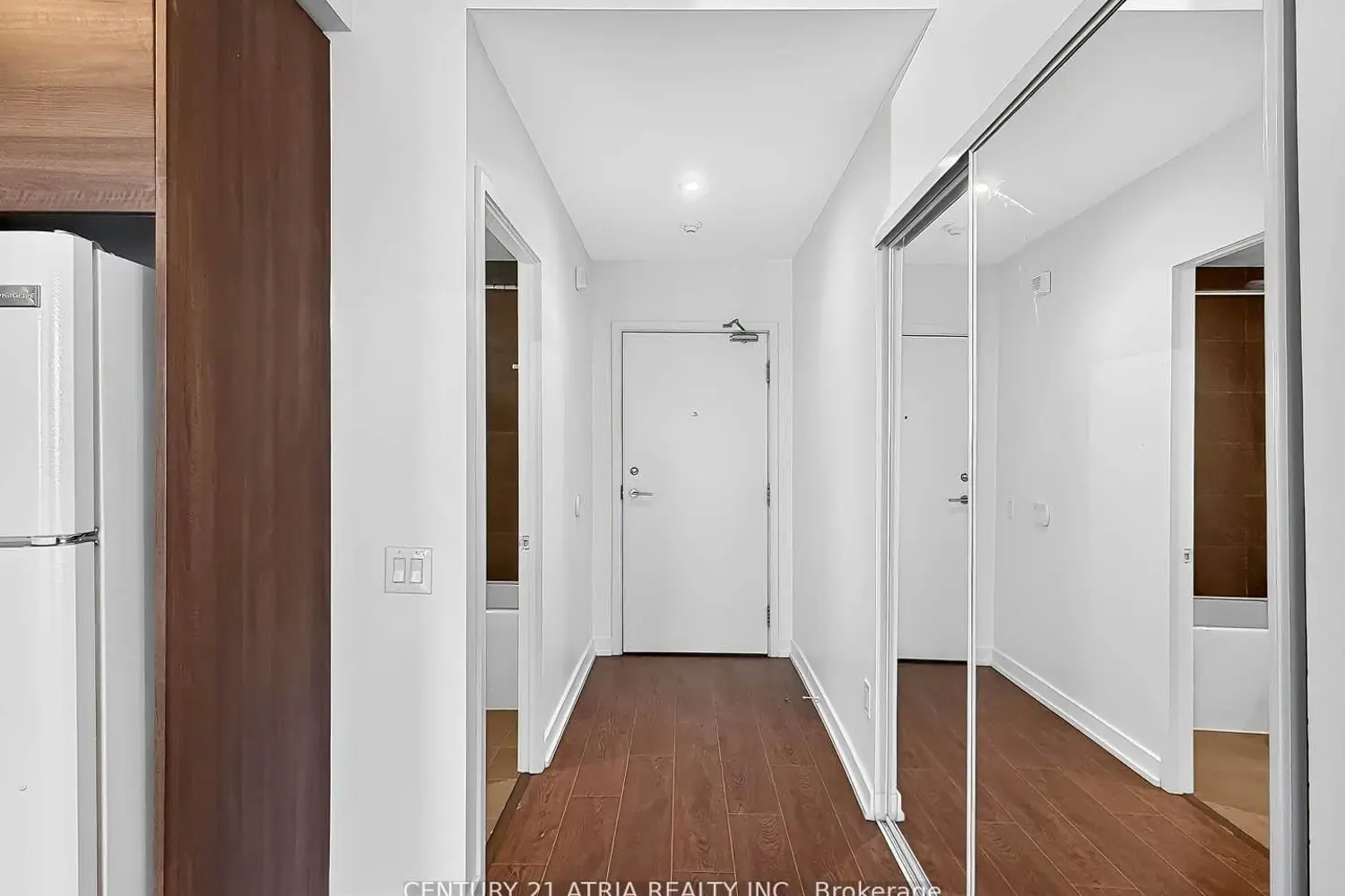 Additional image 4 of 121 Mcmahon Drive 2703