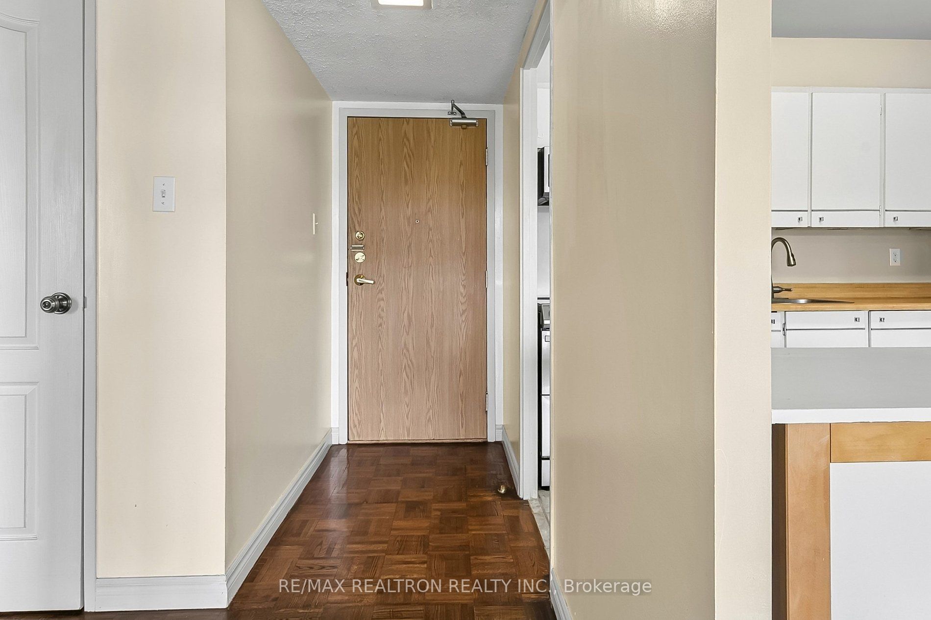 Additional image 4 of 306-10 Fashion Roseway N/a, Toronto, ON, M2N 6B6