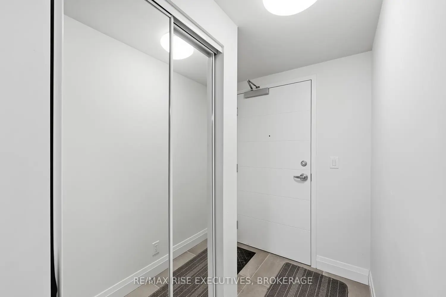 Additional image 5 of 652 Princess Street 423