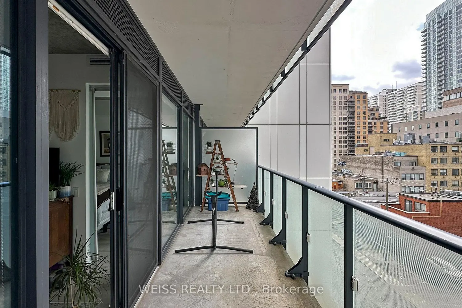 Additional image 6 of 185 Roehampton Avenue 520