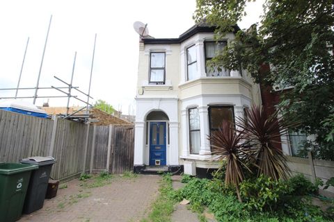 Kings Road, Leytonstone E11