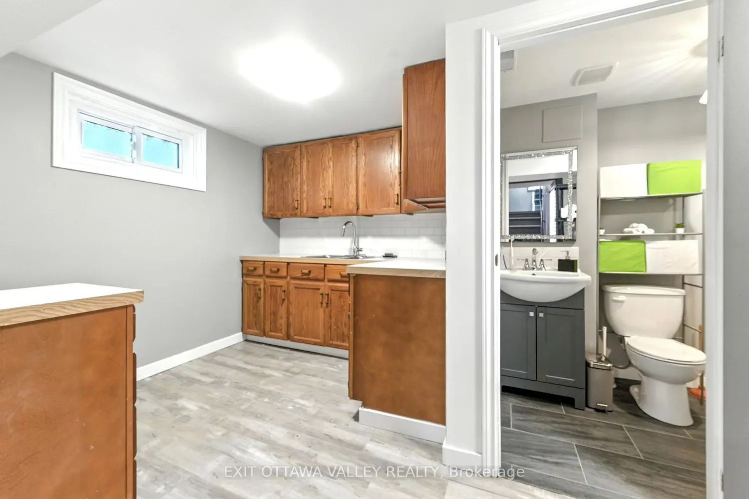 Additional image 11 of 49 Glendale Avenue