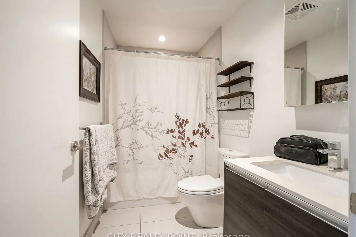 Additional image 9 of 1190 Dundas Street 505