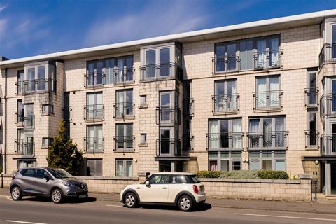 Flat 2, West Granton Road, Granton, Edinburgh EH5