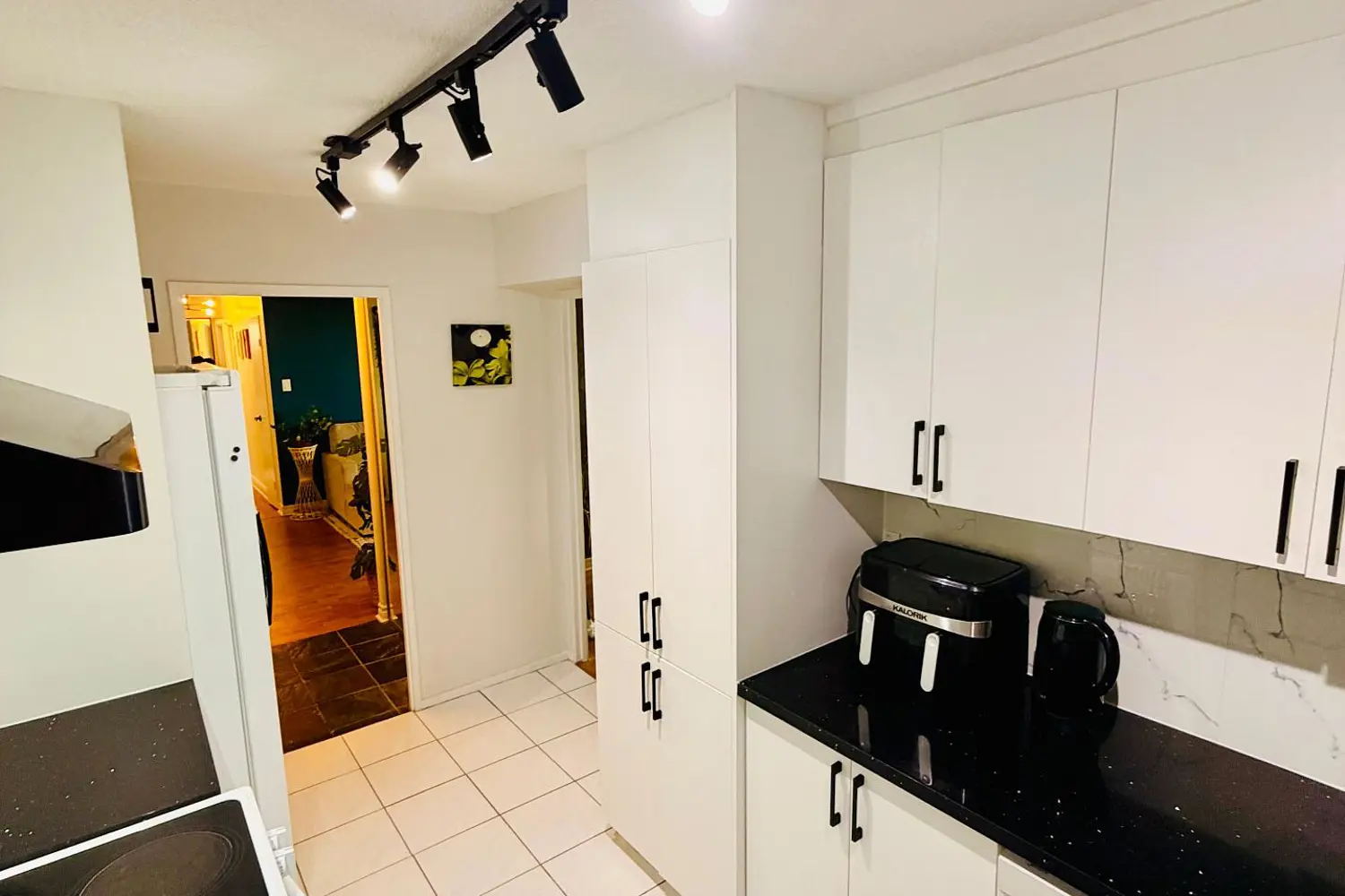 Additional image 7 of 2929 Aquitaine Avenue 705