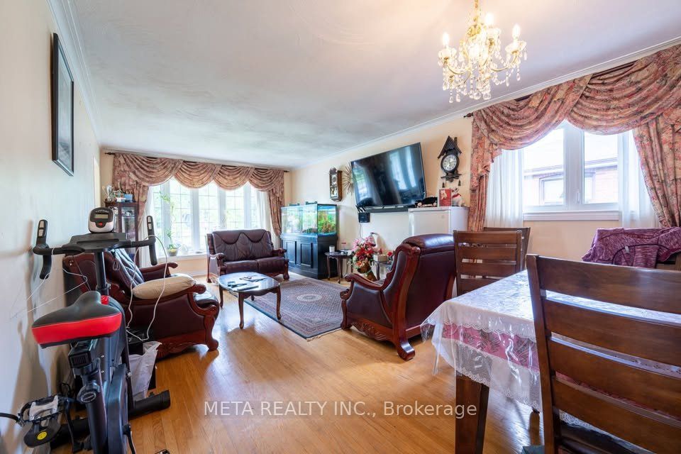 Additional image 2 of 79 Chestermere Boulevard, Toronto, ON, M1J 2Y2