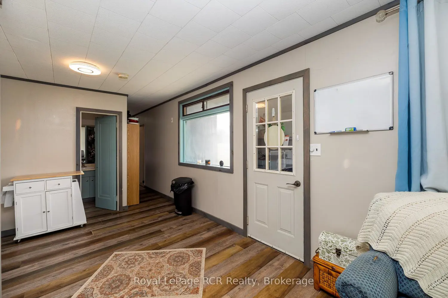 Additional image 13 of 492963 Southgate Road 49