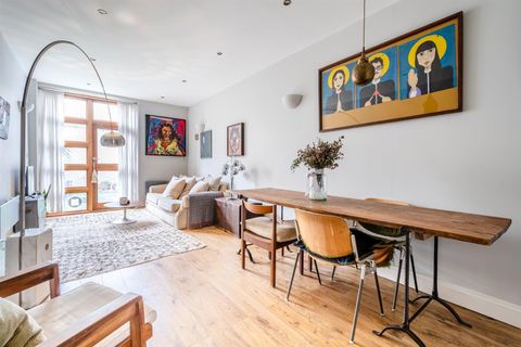 Ellingfort Road E8