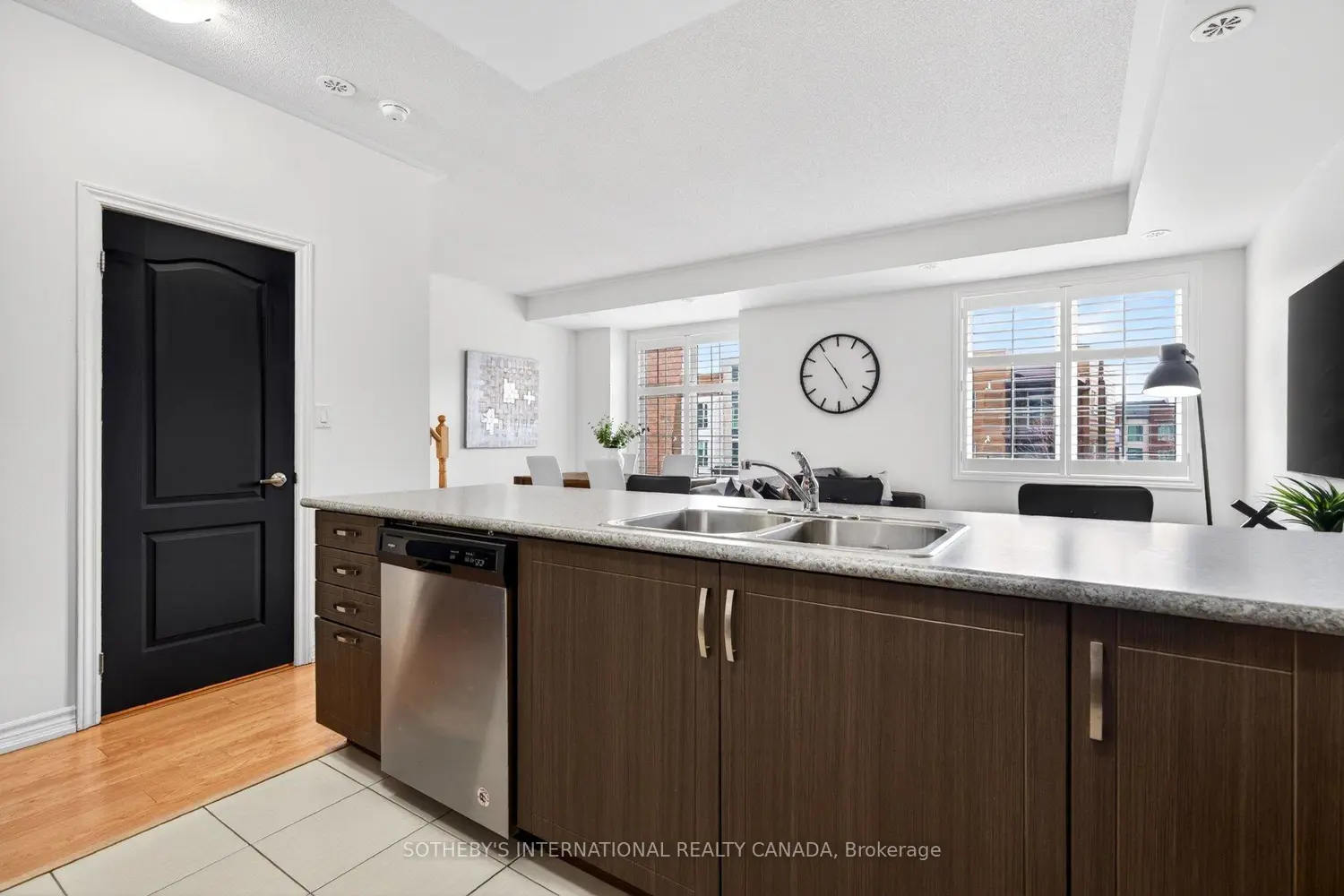 Additional image 5 of 2420 Baronwood Drive 39-02