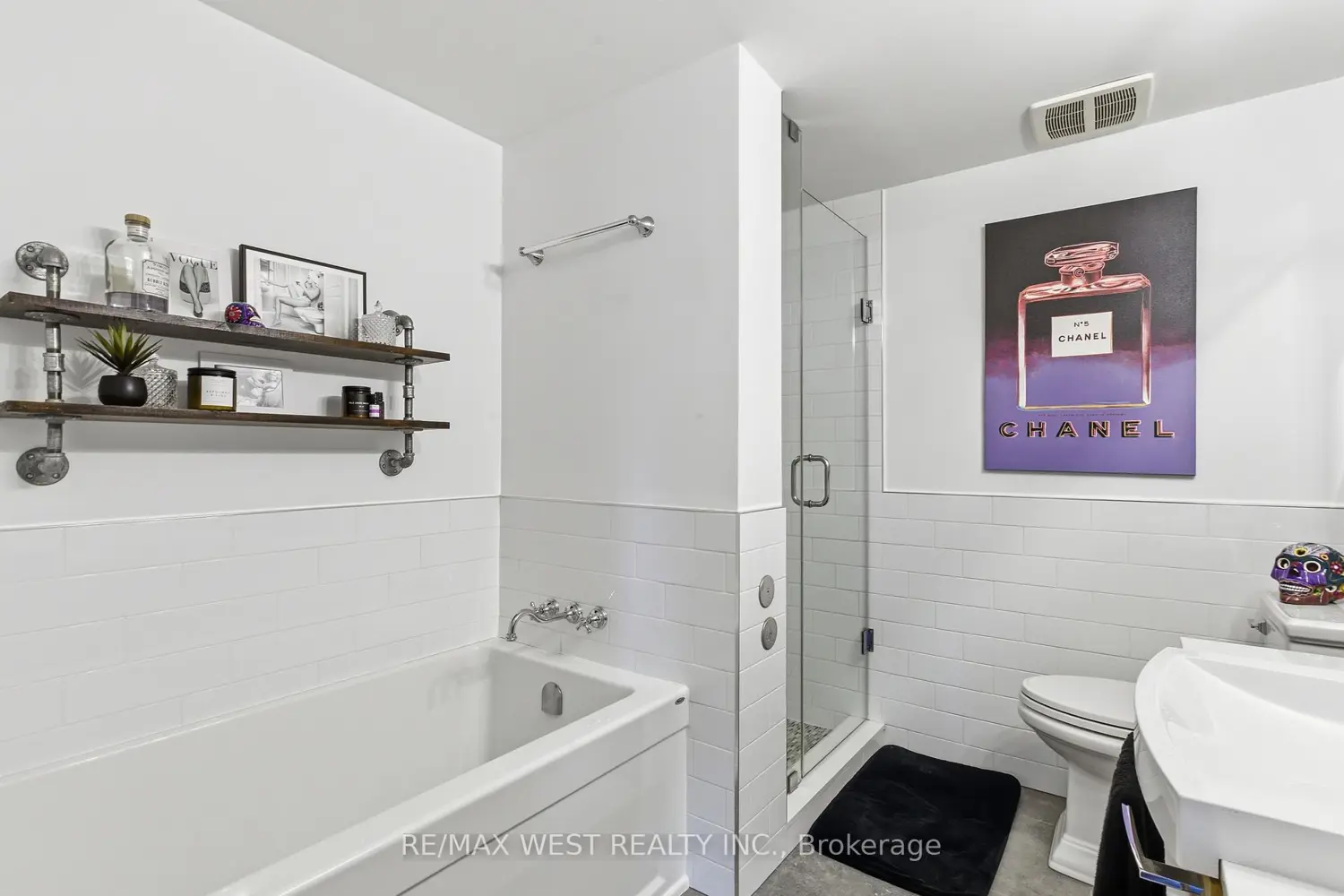 Additional image 11 of 55 Bloor Street 1709