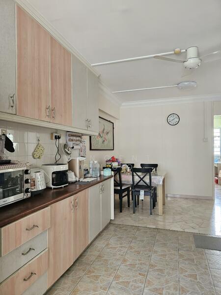 Additional image 5 of 114 Pasir Ris Street 11