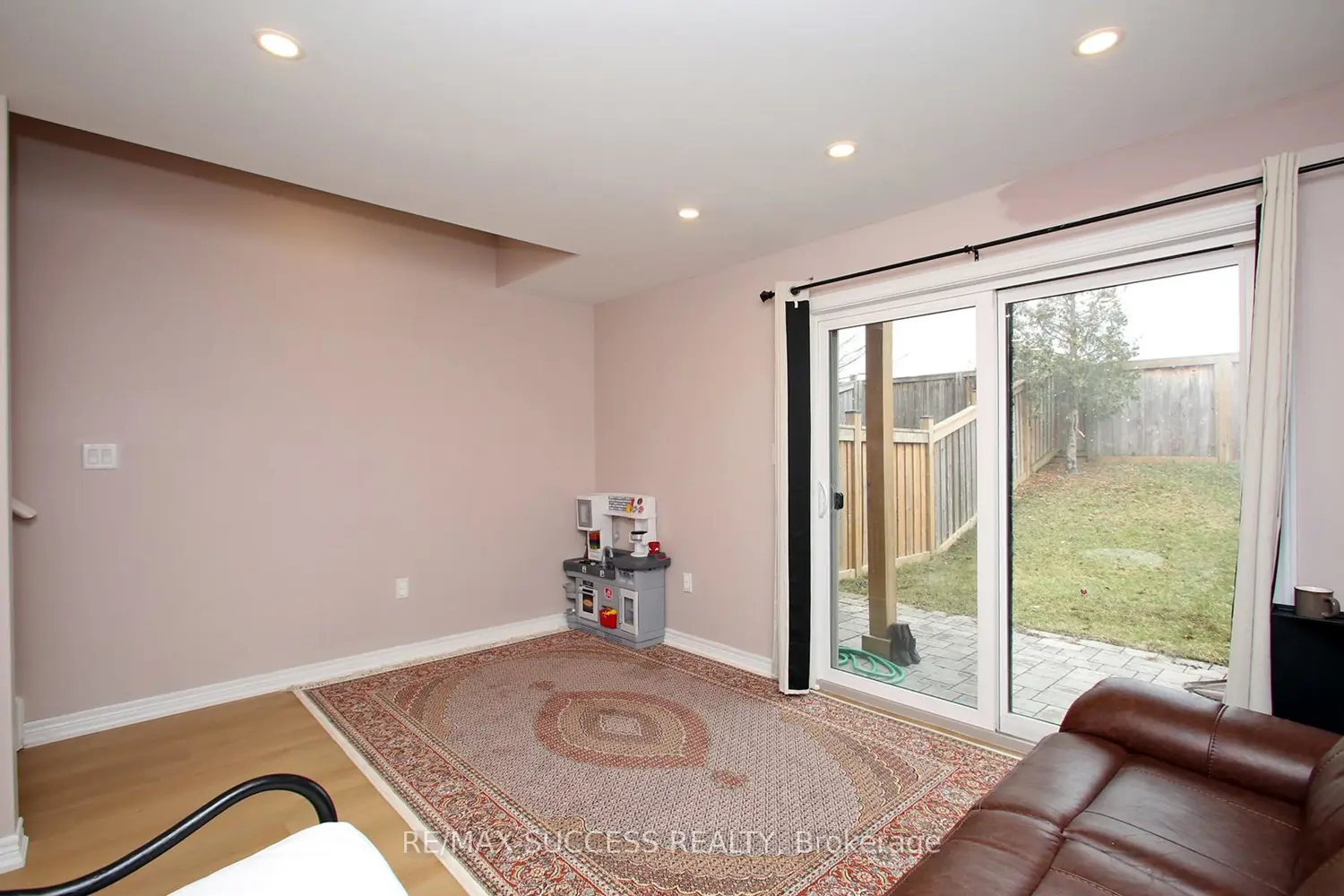 Additional image 17 of 47 Edenrock Drive