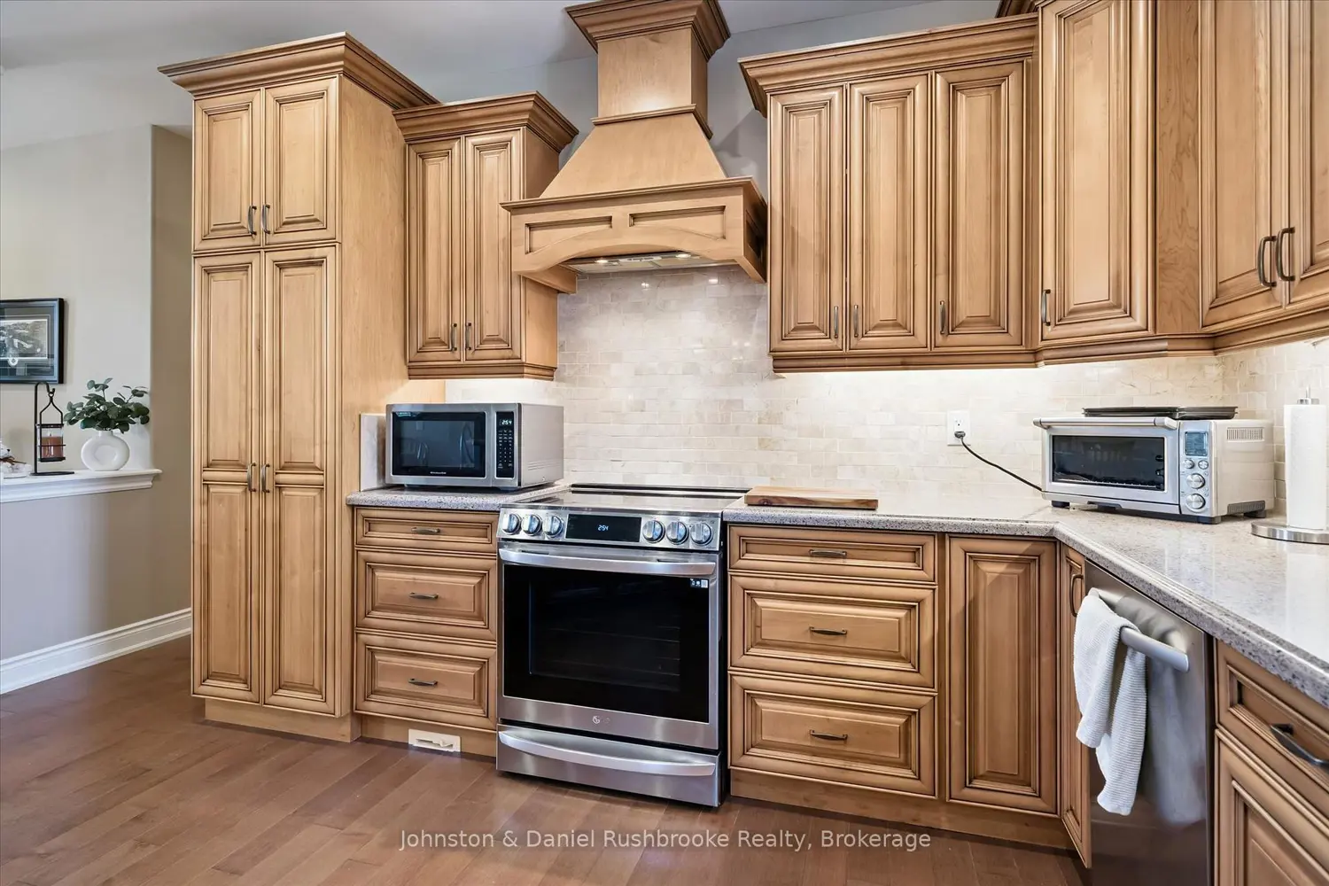 Additional image 6 of 1842 Meadowview Court