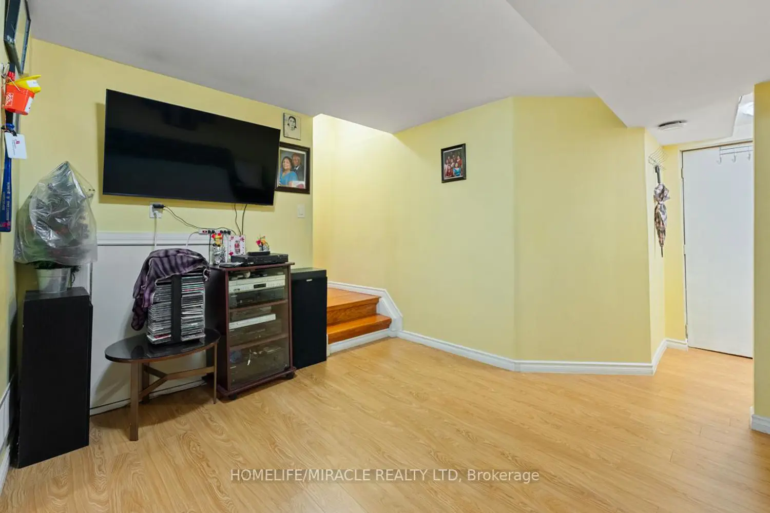 Additional image 16 of 7115 Rexwood Road 22