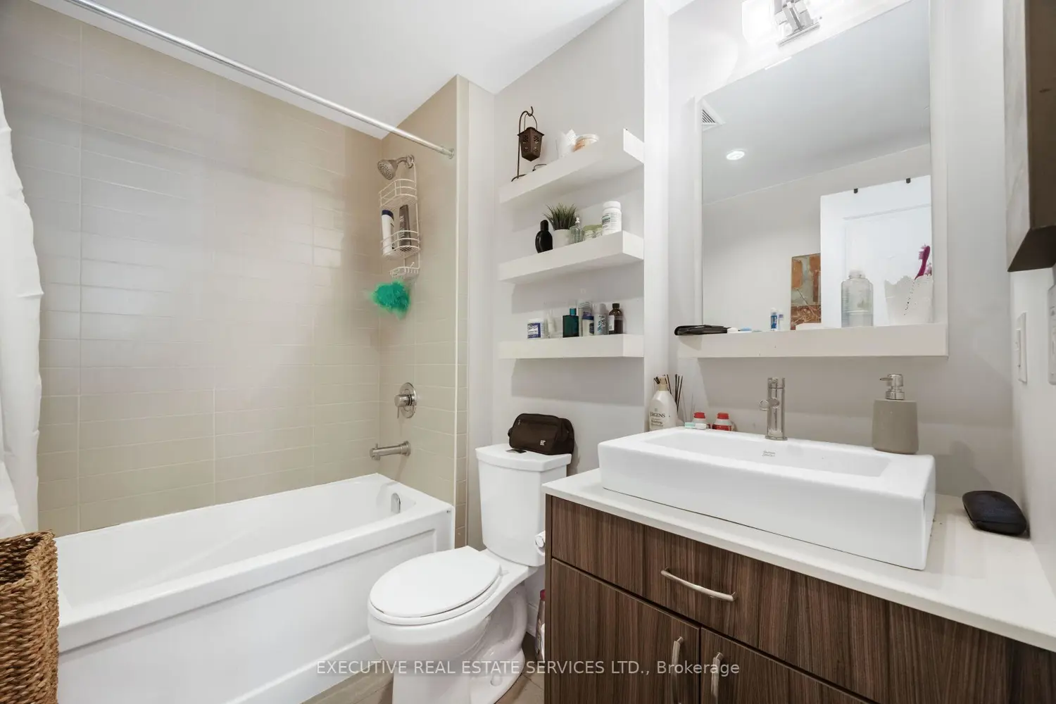 Additional image 11 of 9191 Yonge Street #608