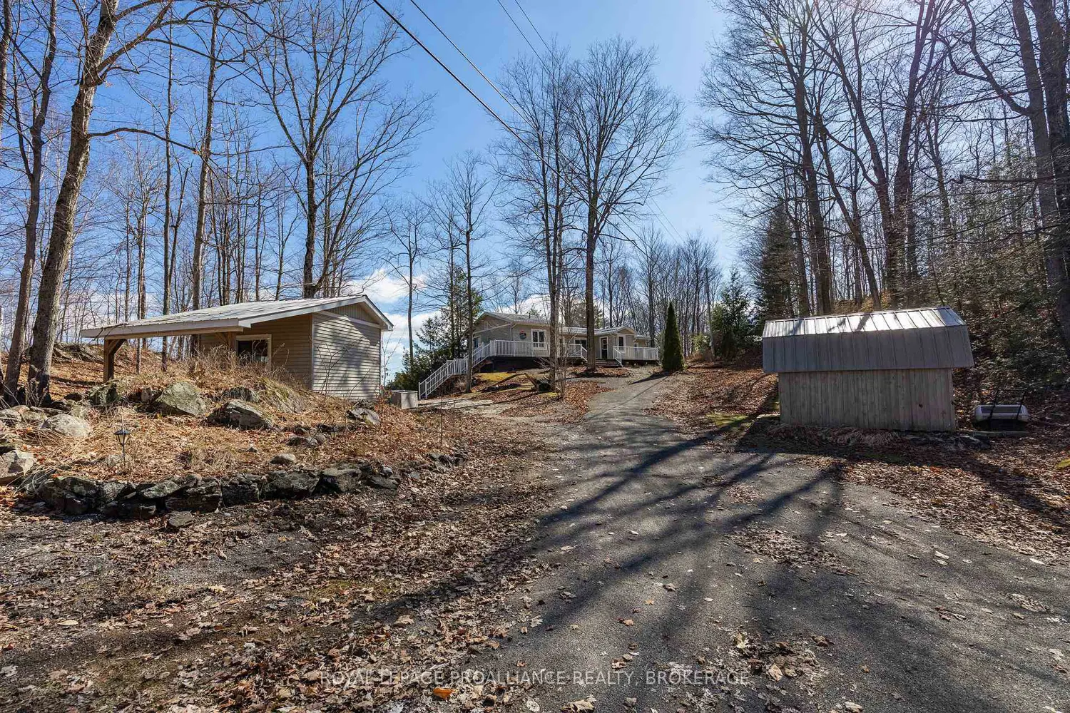 1077 Country Lane photo 4