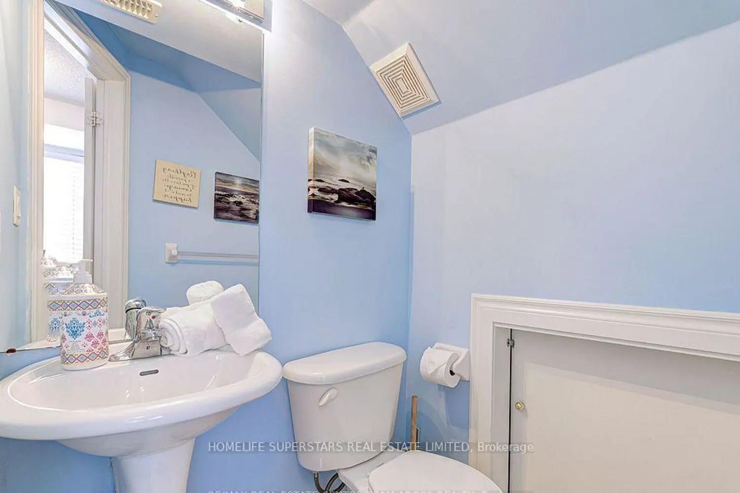 Additional image 9 of 1755 Danforth Avenue