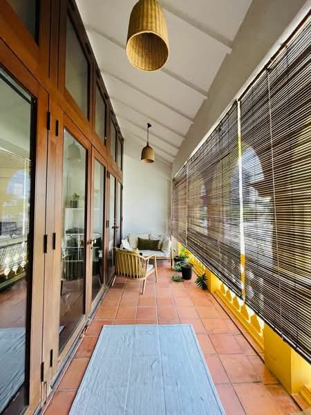 143 Neil Road
