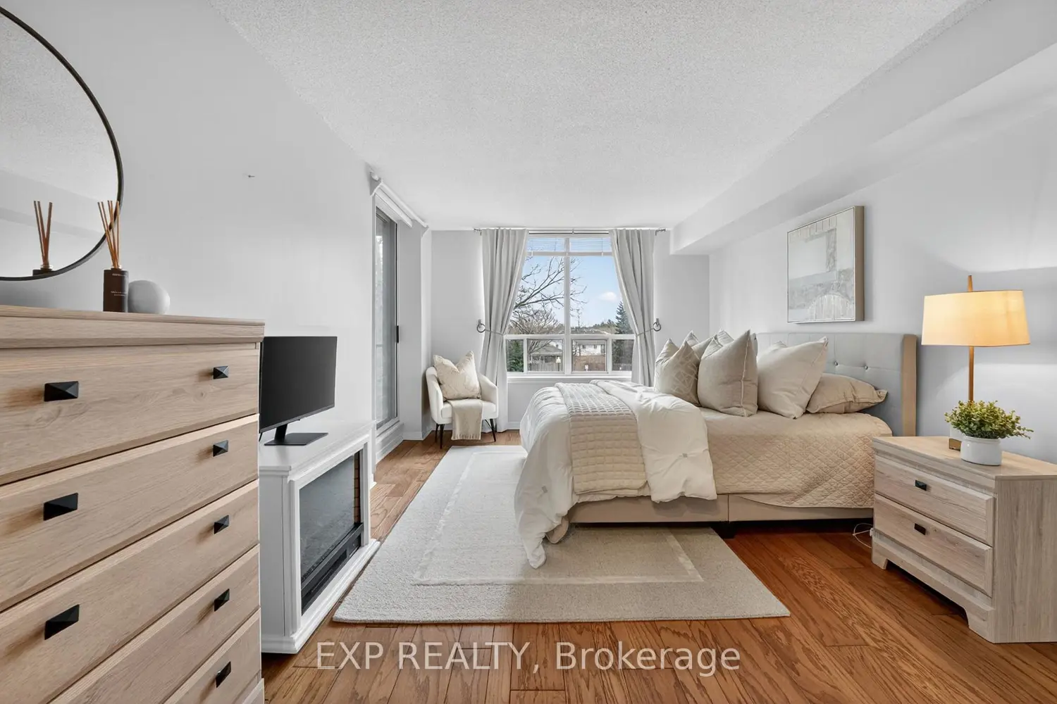 Additional image 6 of 8111 Forest Glen Drive 301
