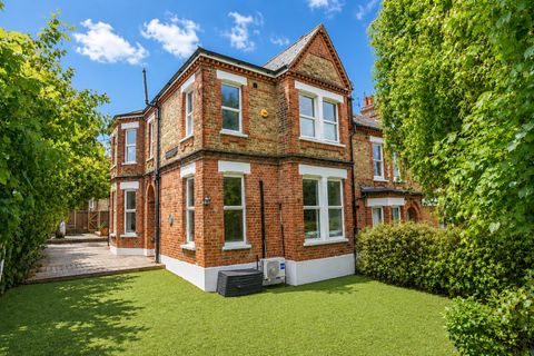 Adamsrill Road, Sydenham, London SE26