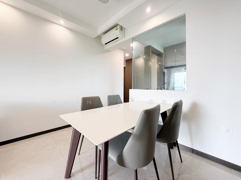 59 Normanton Park photo 4