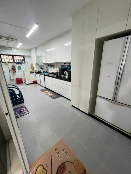 Additional image 2 of 648D Jurong West Street 61