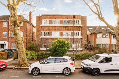 Barrowgate Road, Turnham Green W4