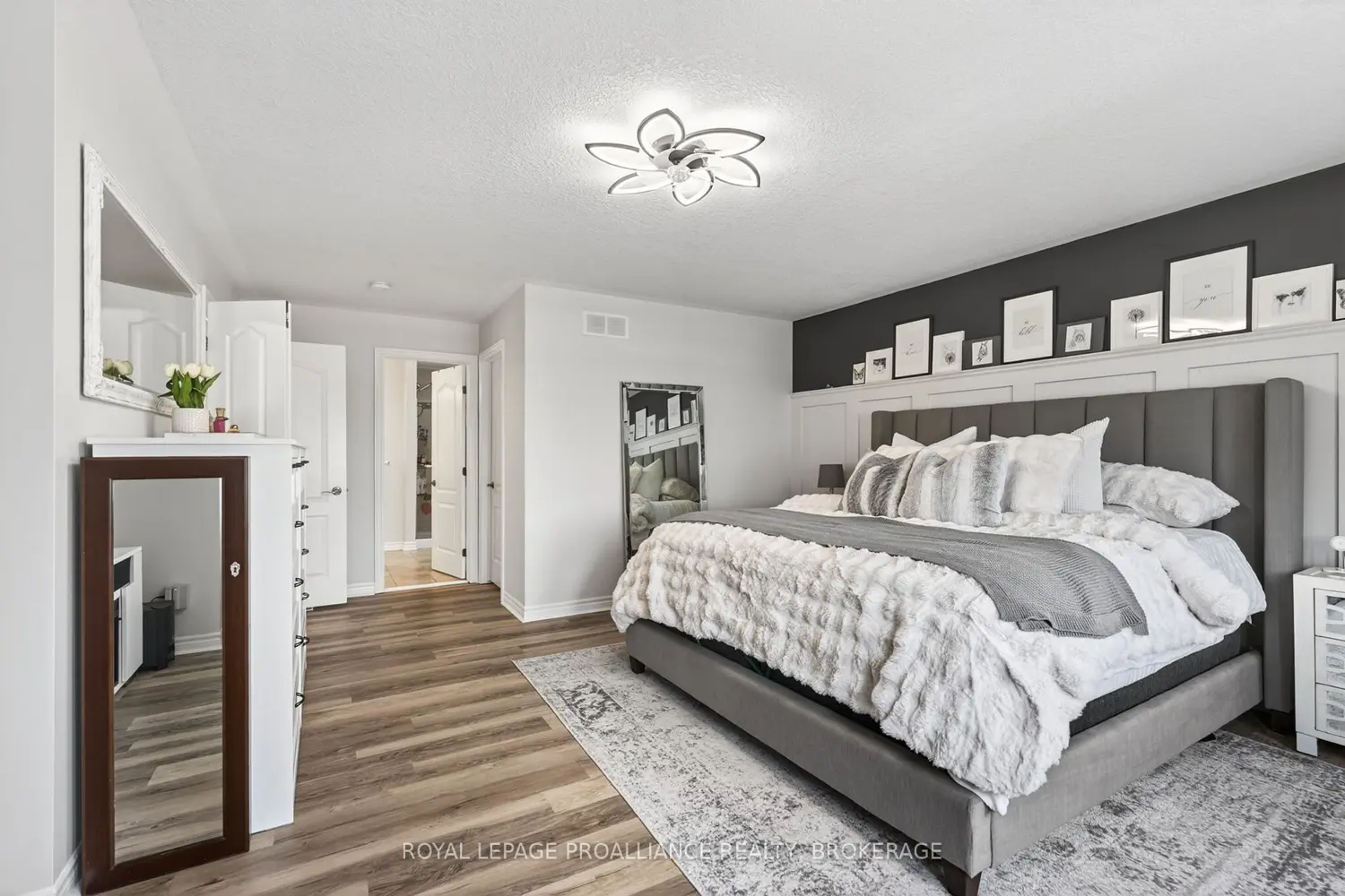 Additional image 11 of 1153 Escala Crescent